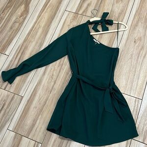 After Market Green Dress One Shoulder Long Sleeveeve